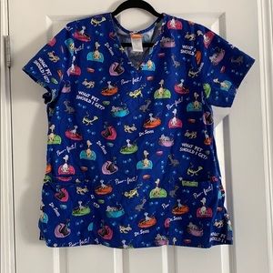 Dr. Seuss scrub top size LARGE